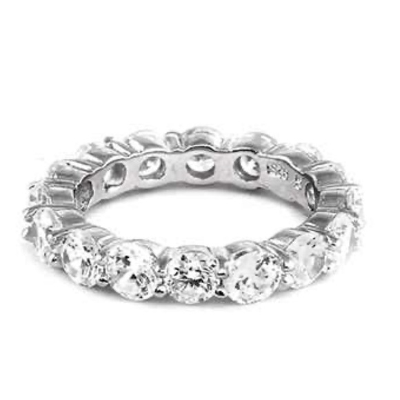 Eve’s Addiction Jewelry - 💝 Silver Cubic Zirconia Ring